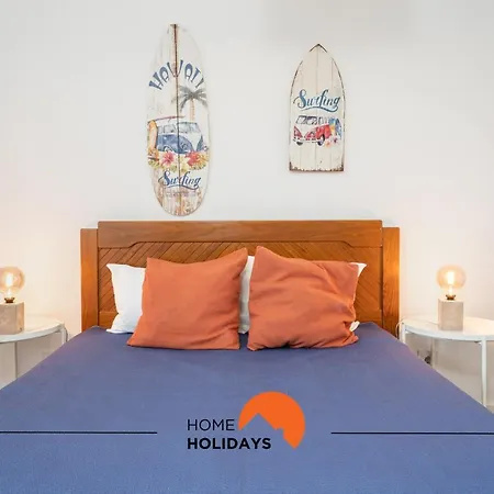 #063 Flat By Holidays Apartment *