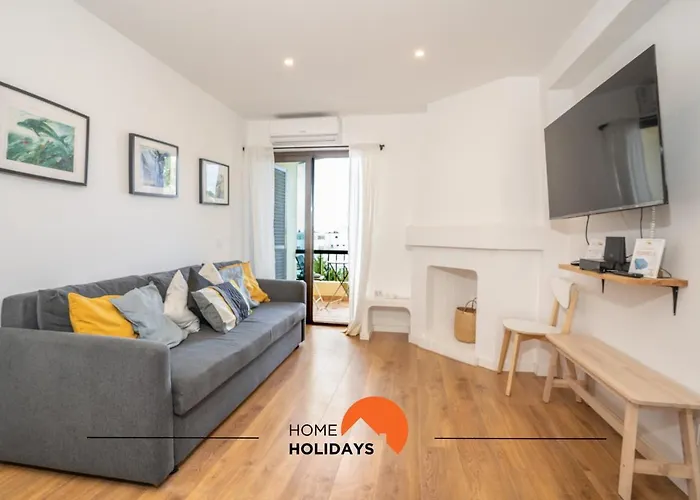 아파트 #063 Flat By Holidays