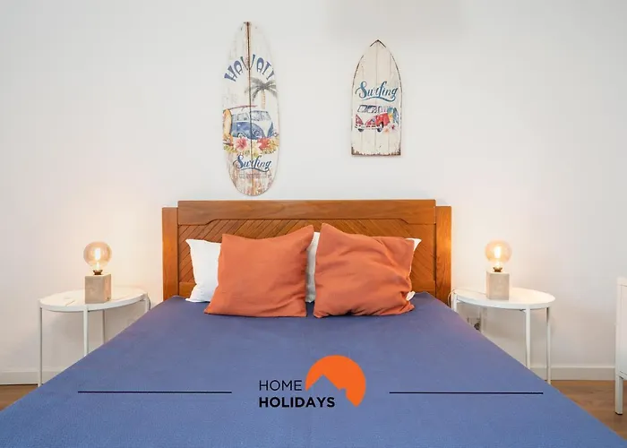 #063 Flat By Holidays 아파트 *