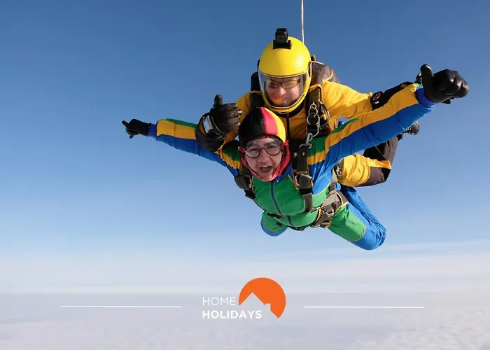 #063 Flat By Holidays